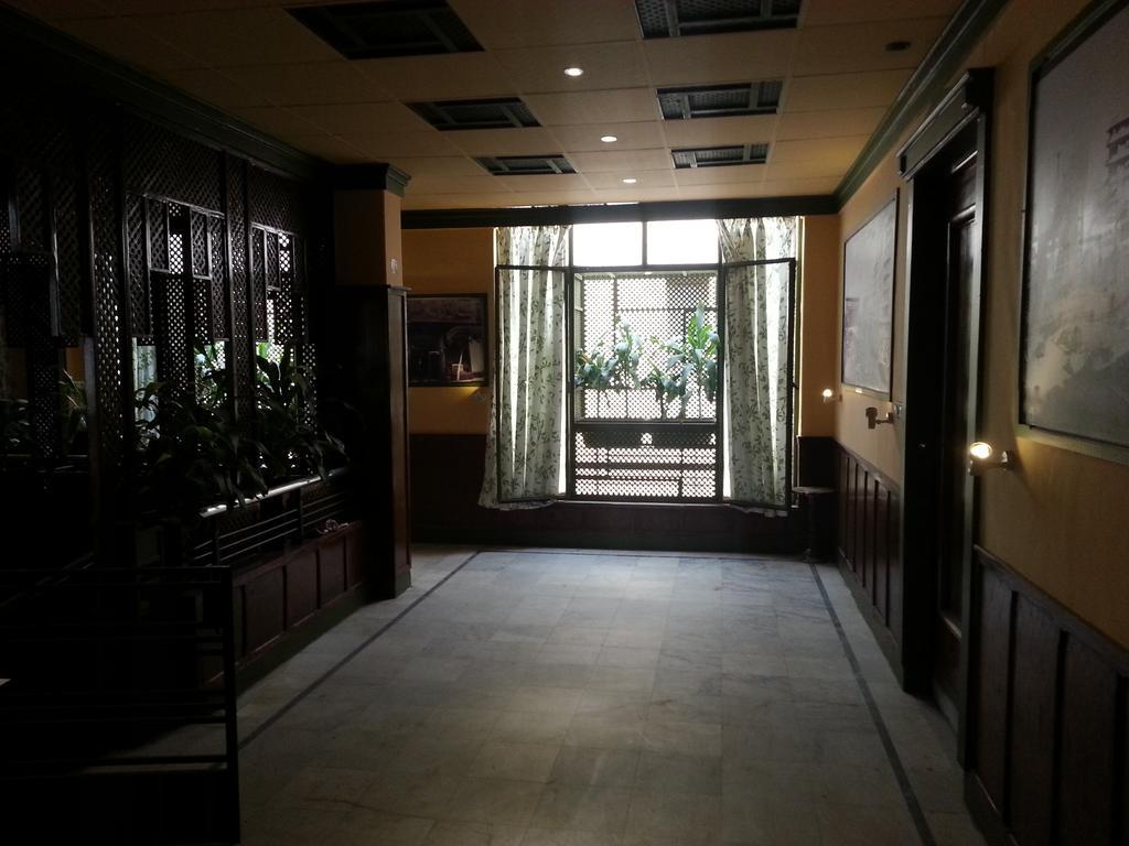Hotel Carlton Downtown El Cairo Exterior foto