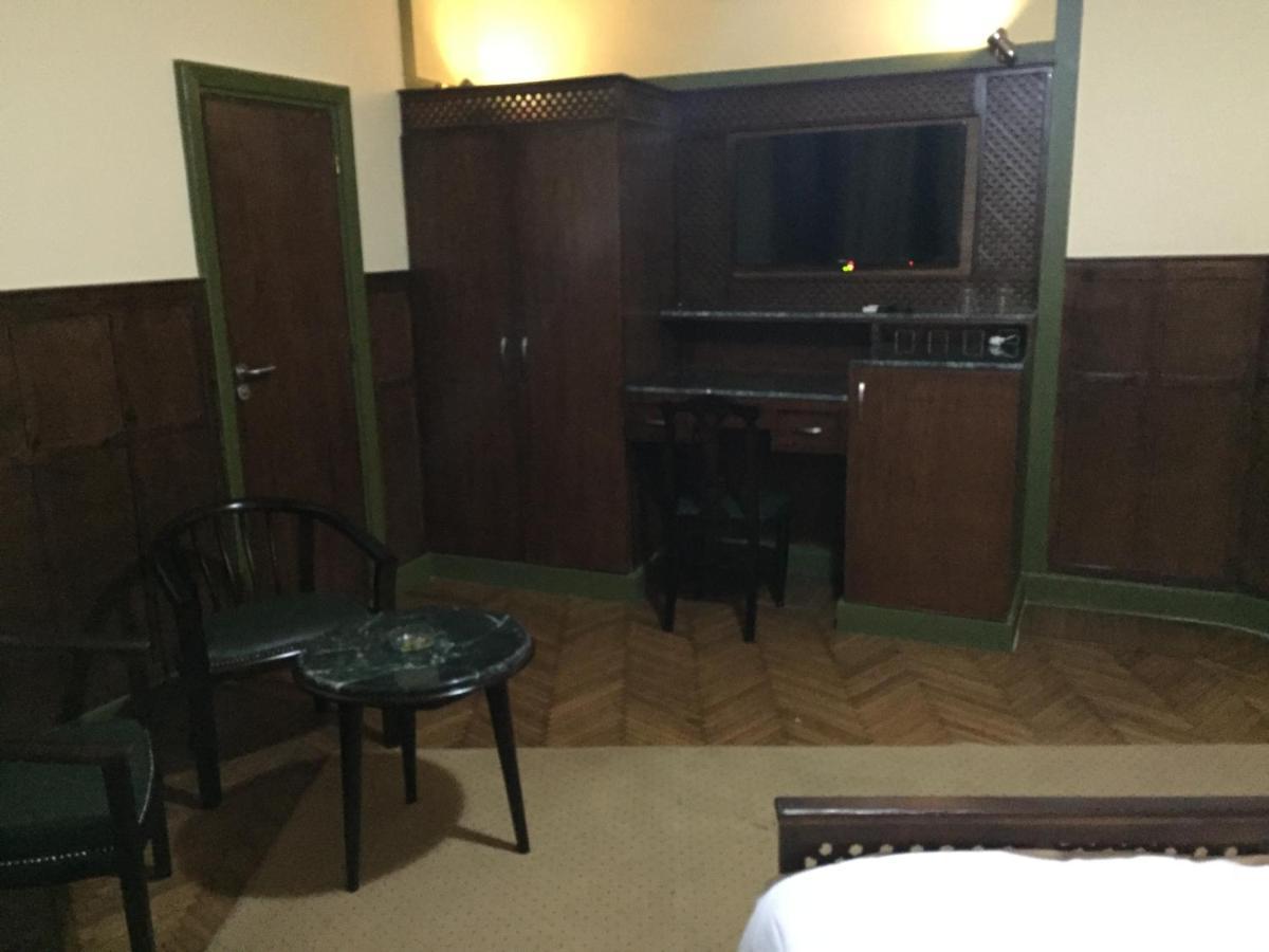 Hotel Carlton Downtown El Cairo Exterior foto